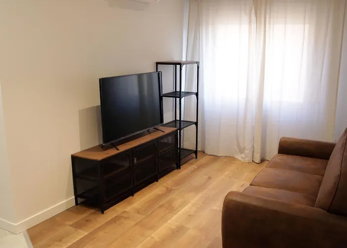 Atico Industrial Centrico, Reformado, Air-acond, Wifi شقة