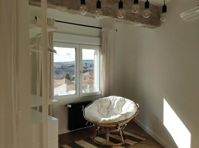 شقة Atico Industrial Centrico, Reformado, Air-acond, Wifi *