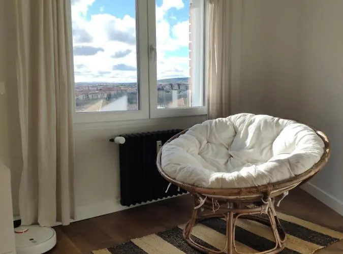 Atico Industrial Centrico, Reformado, Air-acond, Wifi * سلامنكا